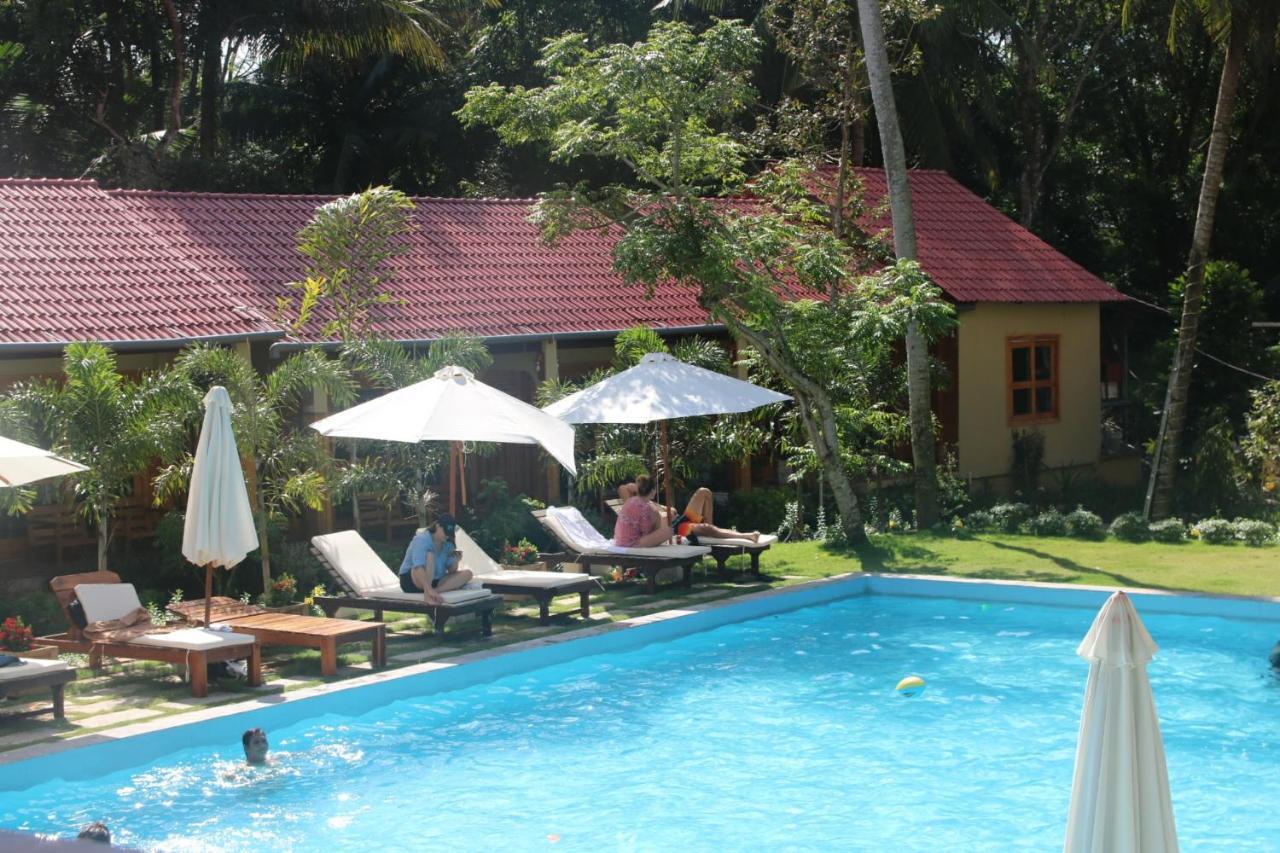 อะซูรา รีสอร์ต Hotel ฟู้โกว๊ก ภายนอก รูปภาพ