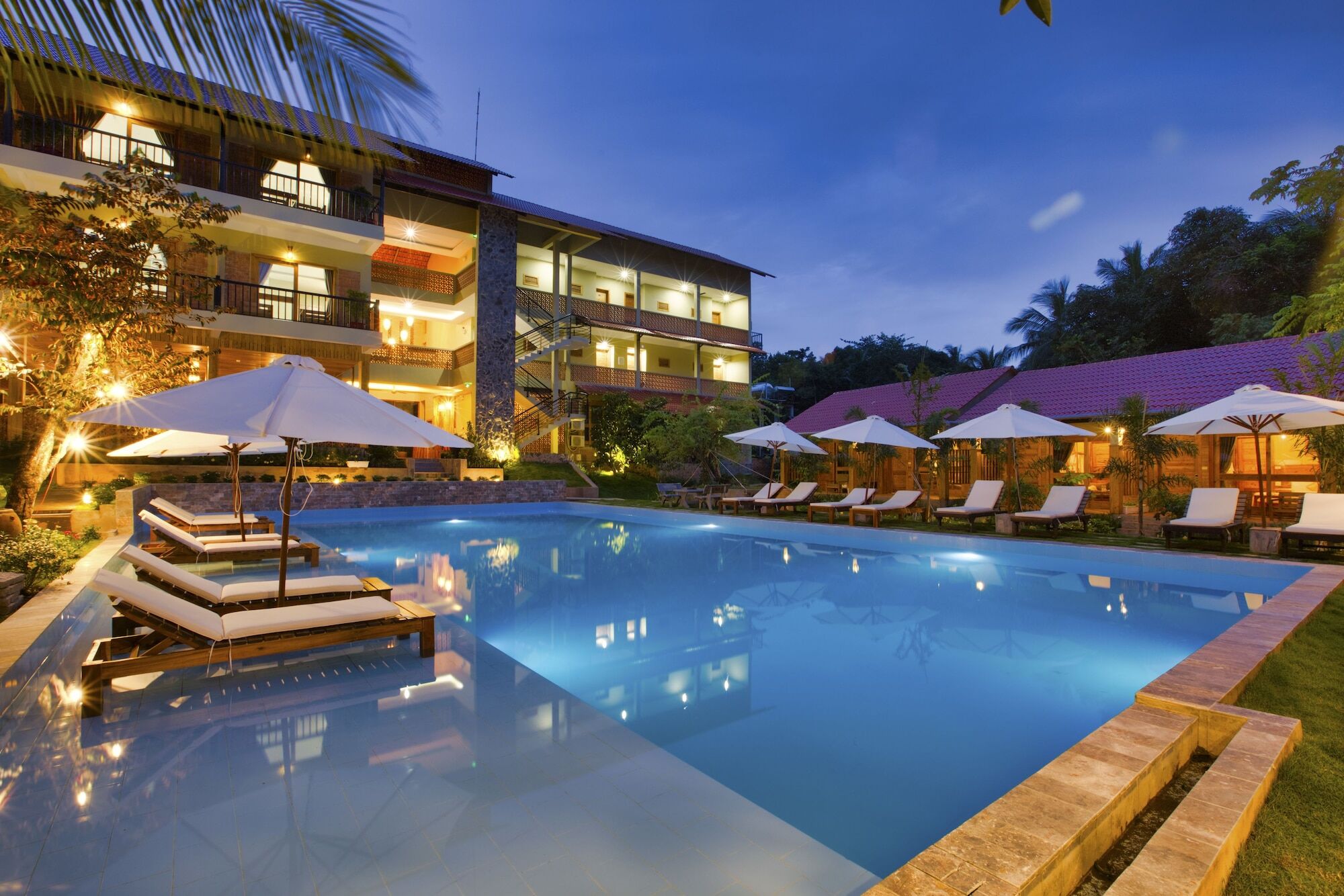 อะซูรา รีสอร์ต Hotel ฟู้โกว๊ก ภายนอก รูปภาพ