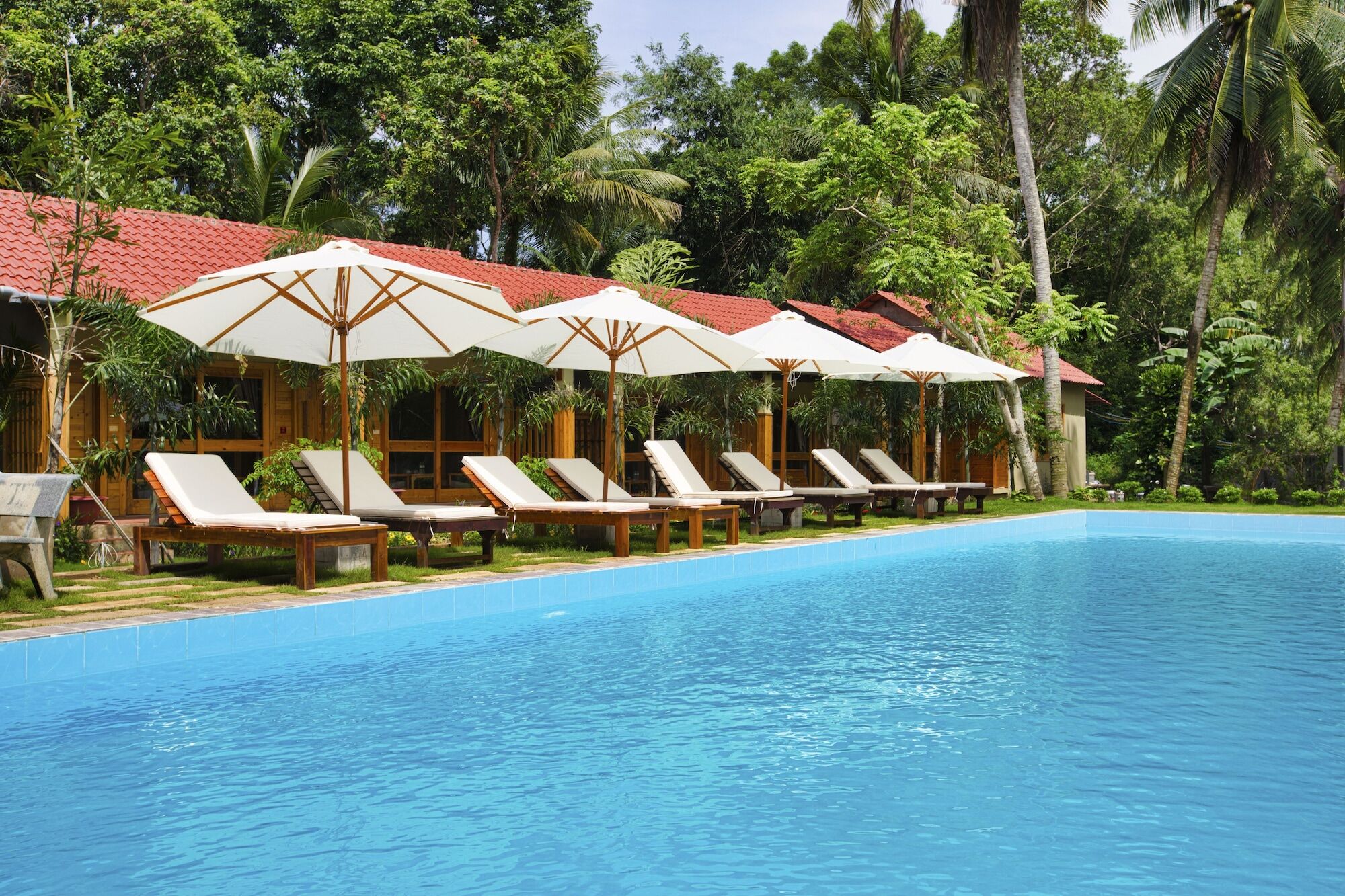 อะซูรา รีสอร์ต Hotel ฟู้โกว๊ก ภายนอก รูปภาพ